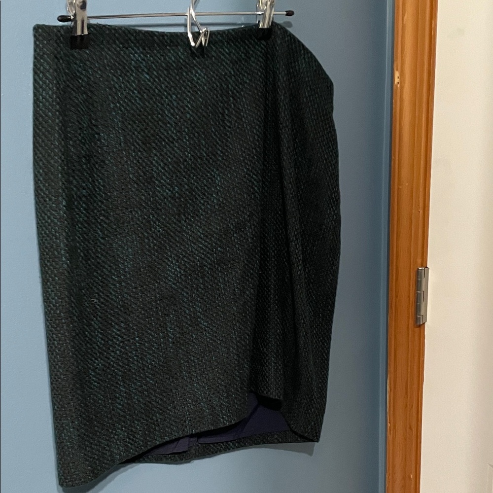 Banana Republic Asymmetrical Black and Green Skirt